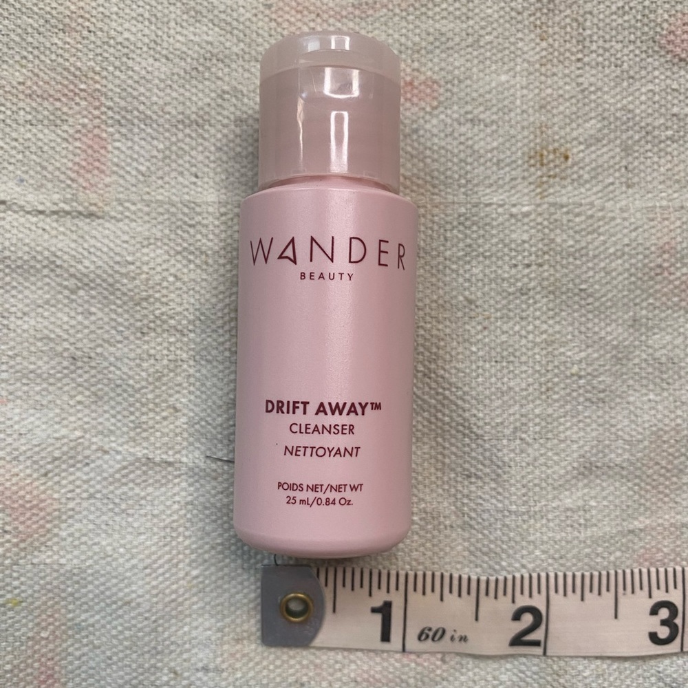 Wander Drift Away Cleanser